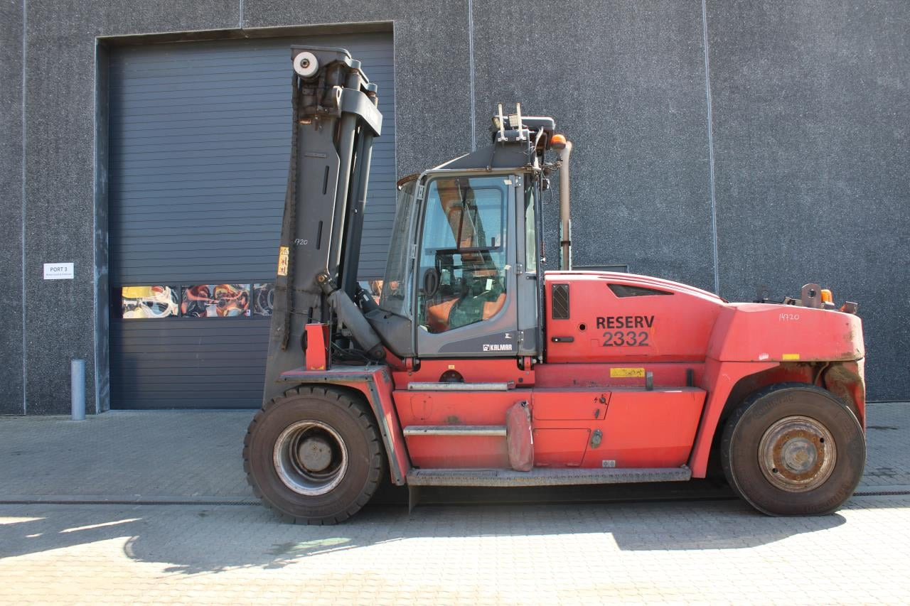 Kalmar DCG160-12 - Diesel forklift: picture 1 Kalmar DCG160-12 - Diesel forklift: picture 1