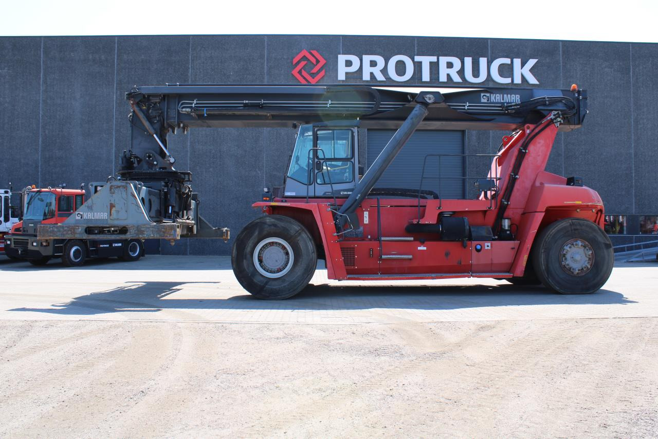 Kalmar DRF450-60S5 - Reach stacker: picture 1 Kalmar DRF450-60S5 - Reach stacker: picture 1