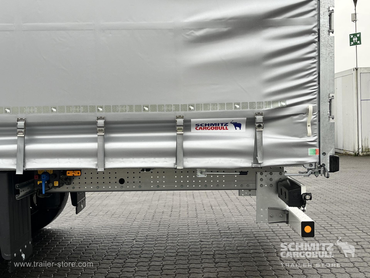 SCHMITZ Auflieger Curtainsider Mega - Curtainsider semi-trailer: picture 3 SCHMITZ Auflieger Curtainsider Mega - Curtainsider semi-trailer: picture 3