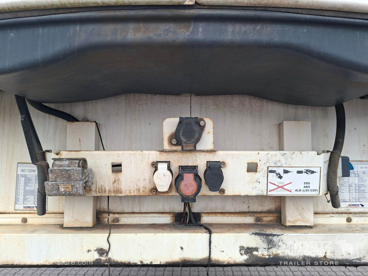 SCHMITZ Auflieger Tiefkühler Multitemp Double deck - Isothermal semi-trailer: picture 5 SCHMITZ Auflieger Tiefkühler Multitemp Double deck - Isothermal semi-trailer: picture 5