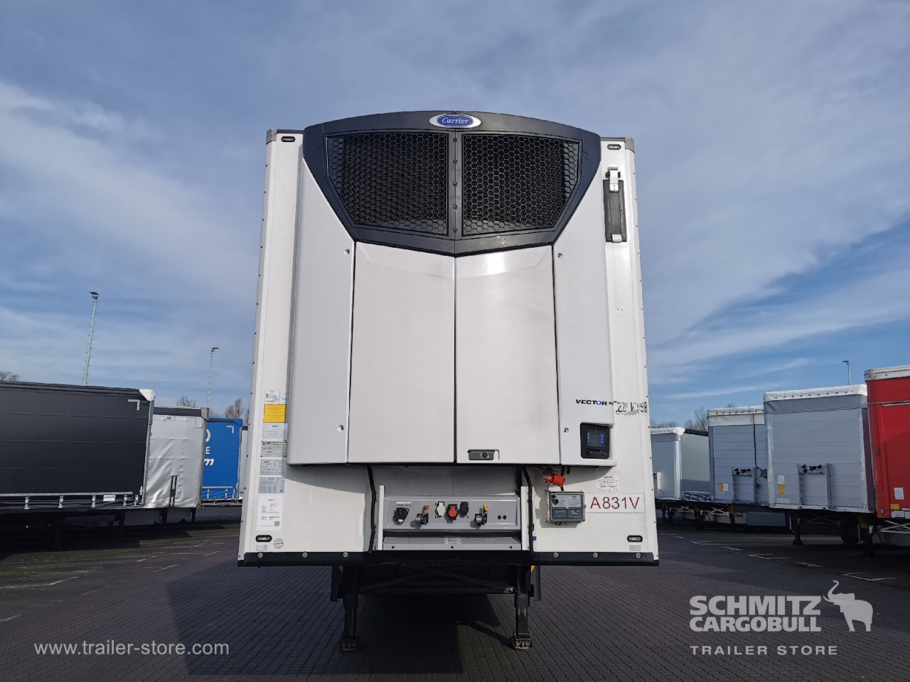 SCHMITZ Auflieger Tiefkühler Multitemp - Isothermal semi-trailer: picture 4 SCHMITZ Auflieger Tiefkühler Multitemp - Isothermal semi-trailer: picture 4