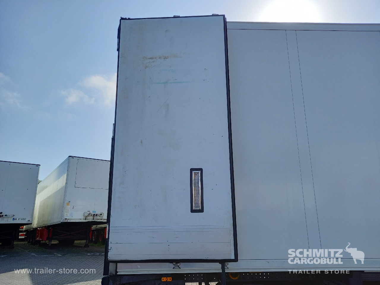 SCHMITZ Auflieger Tiefkühler Multitemp - Isothermal semi-trailer: picture 5 SCHMITZ Auflieger Tiefkühler Multitemp - Isothermal semi-trailer: picture 5