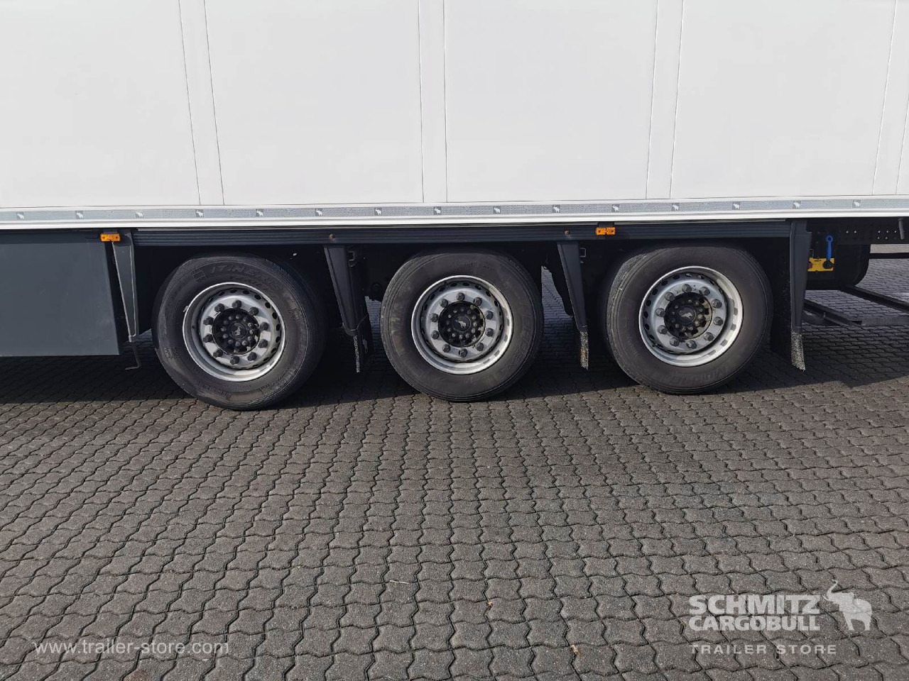 SCHMITZ Auflieger Tiefkühler Multitemp - Isothermal semi-trailer: picture 5 SCHMITZ Auflieger Tiefkühler Multitemp - Isothermal semi-trailer: picture 5