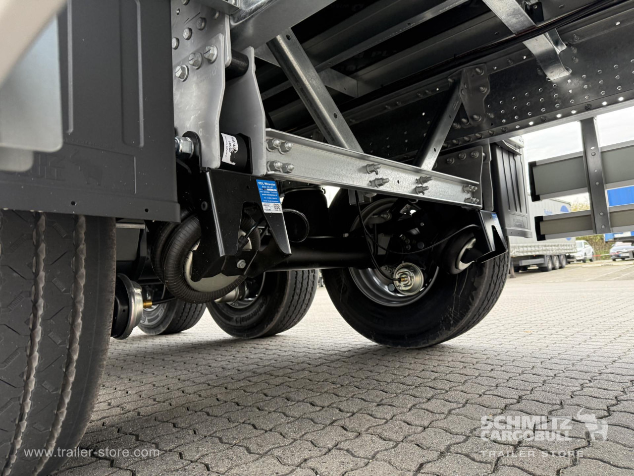 SCHMITZ Auflieger Trockenfrachtkoffer Standard Double deck - Closed box semi-trailer: picture 3 SCHMITZ Auflieger Trockenfrachtkoffer Standard Double deck - Closed box semi-trailer: picture 3