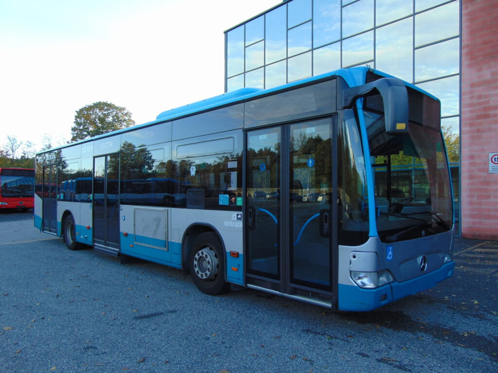 N.2 MERCEDES BENZ CITARO O530 – Anno 2012 - City bus: picture 1 N.2 MERCEDES BENZ CITARO O530 – Anno 2012 - City bus: picture 1