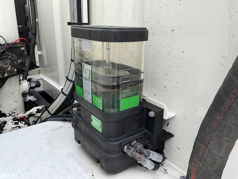 Garbage truck DAF FAN LF 220 Euro 6 Bekker LaGram Glaswagen: picture 15