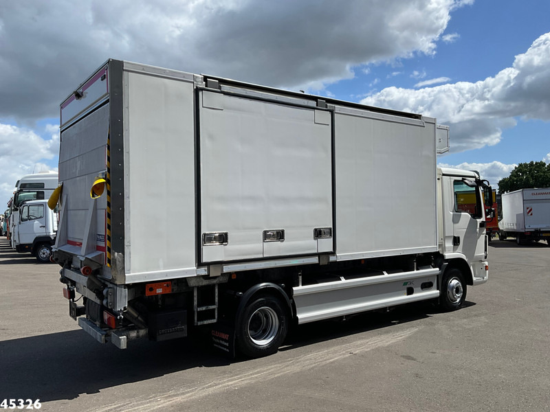 MAN Emoss 1212 Koel-vries transport 100% Elektrisch Just 133.093 km! - Refrigerator truck, Electric truck: picture 5 MAN Emoss 1212 Koel-vries transport 100% Elektrisch Just 133.093 km! - Refrigerator truck, Electric truck: picture 5