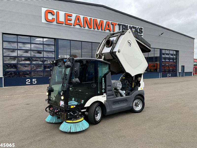Mathieu MC 210 Azura Flex Euro 6 Just 8.800 km! - Road sweeper: picture 1 Mathieu MC 210 Azura Flex Euro 6 Just 8.800 km! - Road sweeper: picture 1