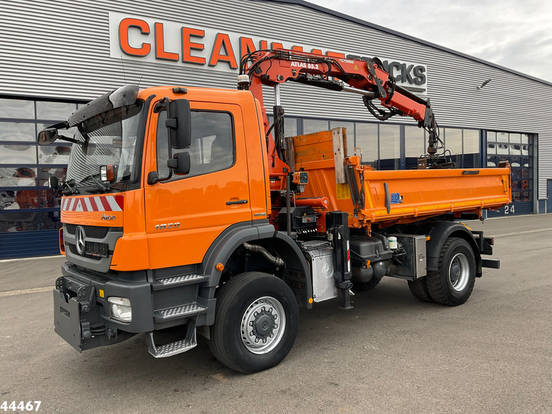 Mercedes-Benz 1829 AK 4x4 Atlas 8,5 Tonmeter laadkraan Manual Full steel - Tipper, Crane truck: picture 3 Mercedes-Benz 1829 AK 4x4 Atlas 8,5 Tonmeter laadkraan Manual Full steel - Tipper, Crane truck: picture 3