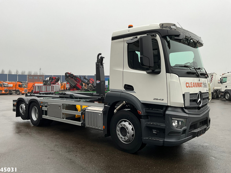 Mercedes-Benz Actros 2643 VDL 21 Ton haakarmsysteem - Hook lift truck: picture 3 Mercedes-Benz Actros 2643 VDL 21 Ton haakarmsysteem - Hook lift truck: picture 3