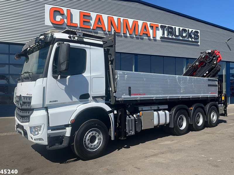 Mercedes-Benz Arocs 3251 8x4 Euro 6 Retarder Palfinger 34 Tonmeter laadkraan + Fly-Jib 2 zijdige kipper Just 146.766 km! - Tipper, Crane truck: picture 4 Mercedes-Benz Arocs 3251 8x4 Euro 6 Retarder Palfinger 34 Tonmeter laadkraan + Fly-Jib 2 zijdige kipper Just 146.766 km! - Tipper, Crane truck: picture 4