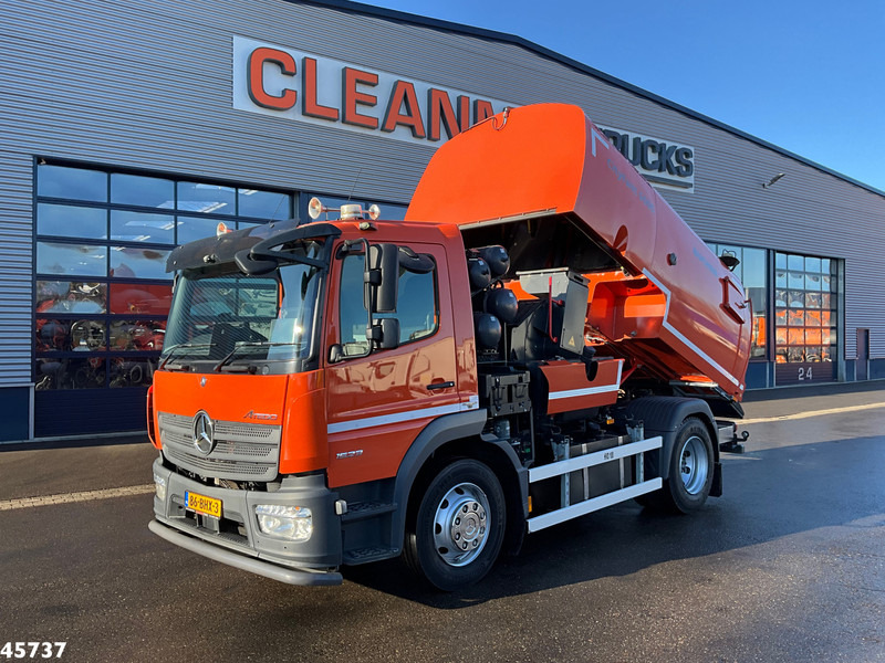 Mercedes-Benz Atego 1324 Euro 6 Bucher Cityfant 6000 Just 82.371 km! - Road sweeper: picture 2 Mercedes-Benz Atego 1324 Euro 6 Bucher Cityfant 6000 Just 82.371 km! - Road sweeper: picture 2