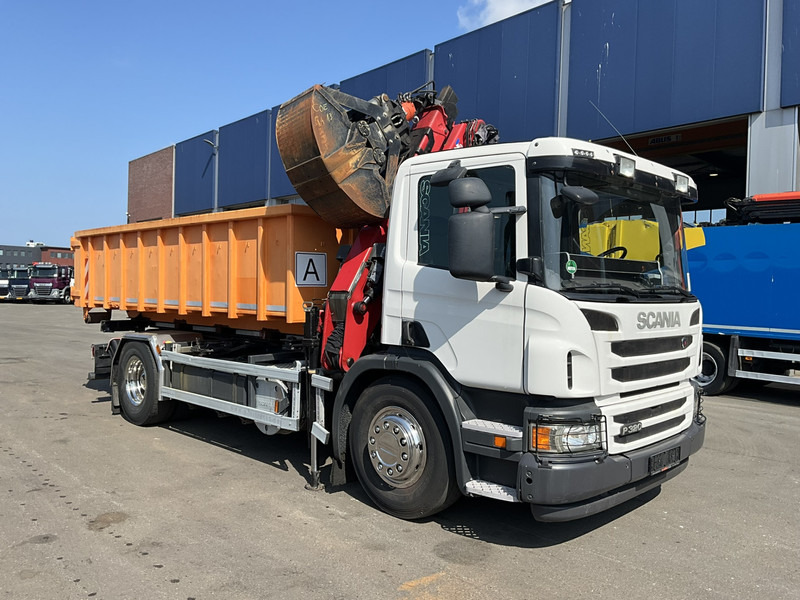 Scania P 320 HMF 12 Tonmeter Z-kraan + Kipper 11m³ - Tipper, Crane truck: picture 5 Scania P 320 HMF 12 Tonmeter Z-kraan + Kipper 11m³ - Tipper, Crane truck: picture 5