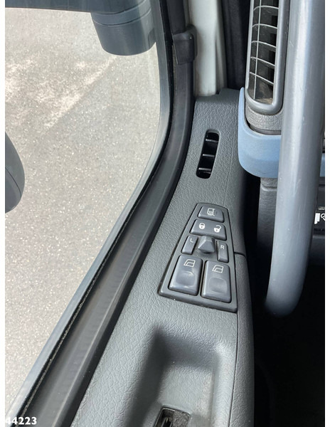 Volvo FM 340 HMF 12 Tonmeter laadkraan on lease Volvo FM 340 HMF 12 Tonmeter laadkraan: picture 17