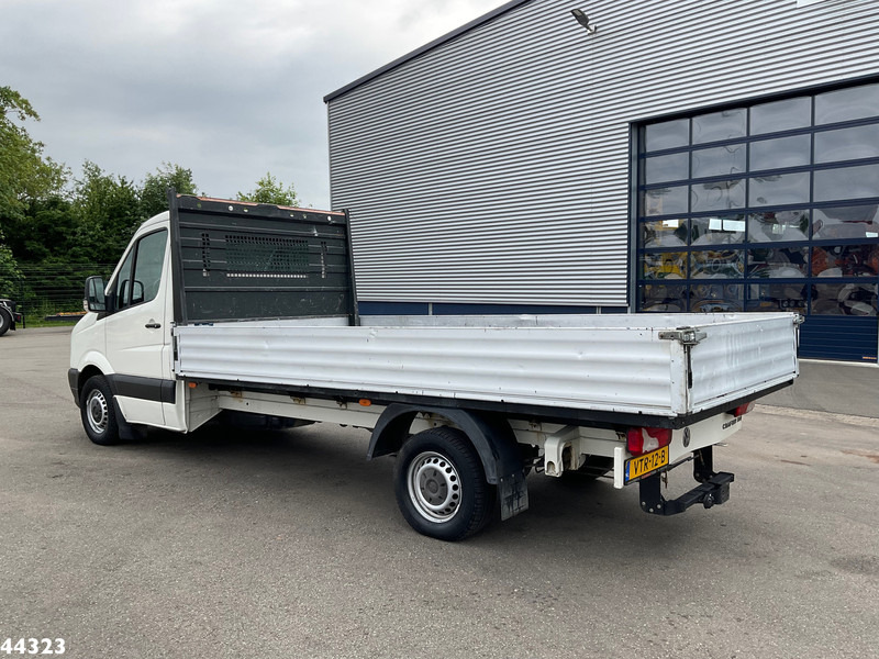 Volkswagen Crafter - Dropside/ Flatbed truck: picture 2 Volkswagen Crafter - Dropside/ Flatbed truck: picture 2