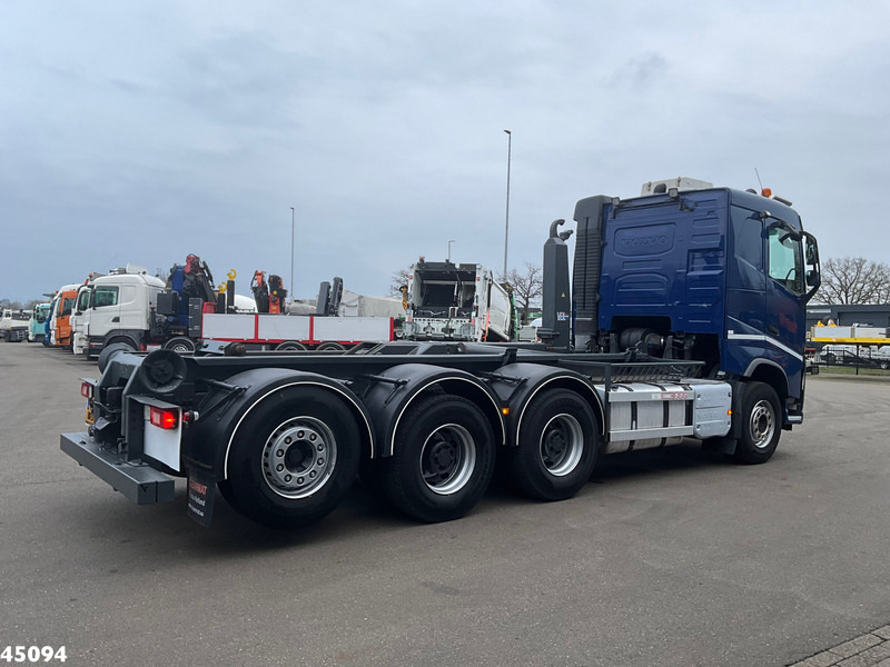 Volvo FH 500 8x4 Euro 6 VDL 30 Ton haakarmsysteem - Hook lift truck: picture 4 Volvo FH 500 8x4 Euro 6 VDL 30 Ton haakarmsysteem - Hook lift truck: picture 4
