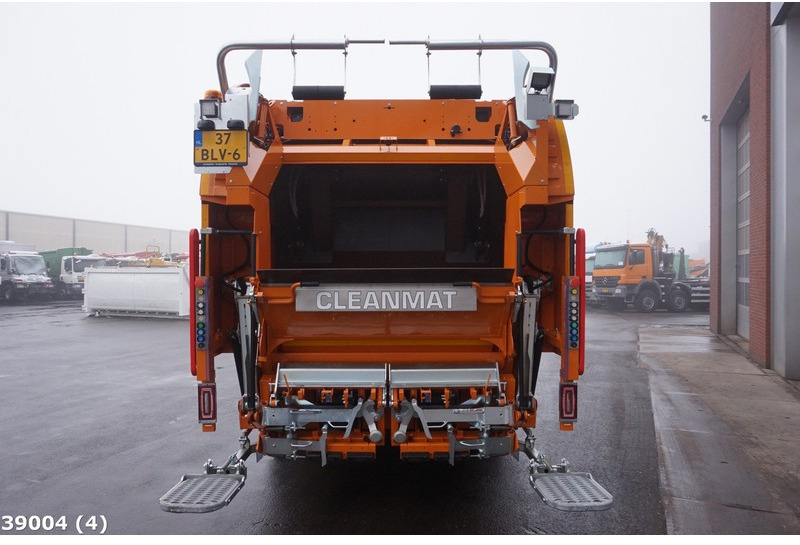 Volvo FM 330 - Garbage truck: picture 5 Volvo FM 330 - Garbage truck: picture 5