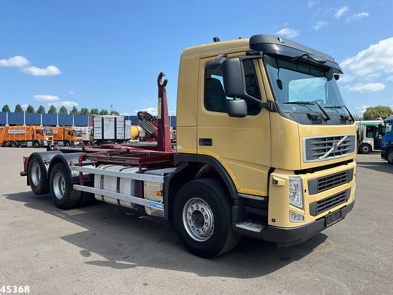 Volvo FM 410 AJK 20 Ton haakarmsysteem - Hook lift truck: picture 3 Volvo FM 410 AJK 20 Ton haakarmsysteem - Hook lift truck: picture 3