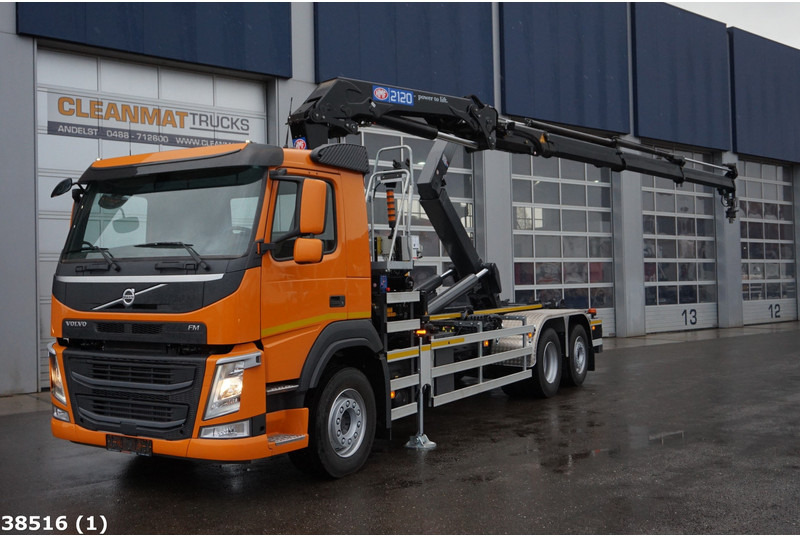Volvo FM 410 HMF 21 Tonmeter laadkraan - Hook lift truck, Crane truck: picture 1 Volvo FM 410 HMF 21 Tonmeter laadkraan - Hook lift truck, Crane truck: picture 1