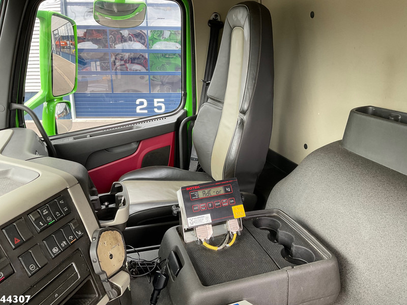 Garbage truck Volvo FM 450 Euro 6 GeesinkNorba RL300: picture 17