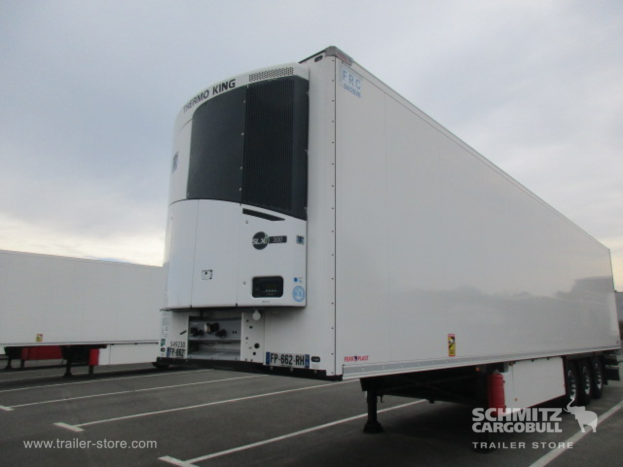Isothermal semi-trailer SCHMITZ Reefer Standard Double deck: picture 9