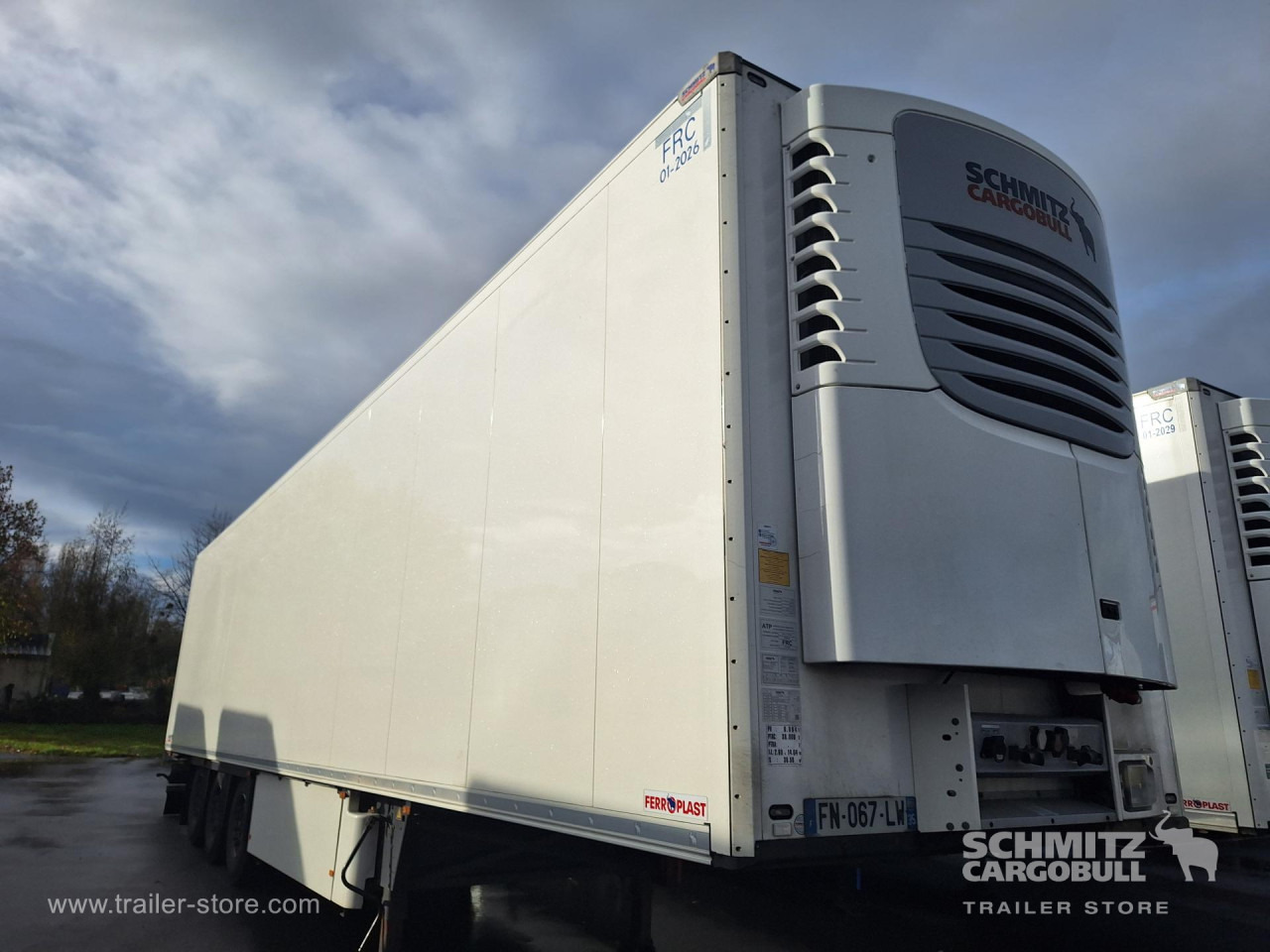 SCHMITZ Reefer Standard Double deck - Isothermal semi-trailer: picture 1 SCHMITZ Reefer Standard Double deck - Isothermal semi-trailer: picture 1