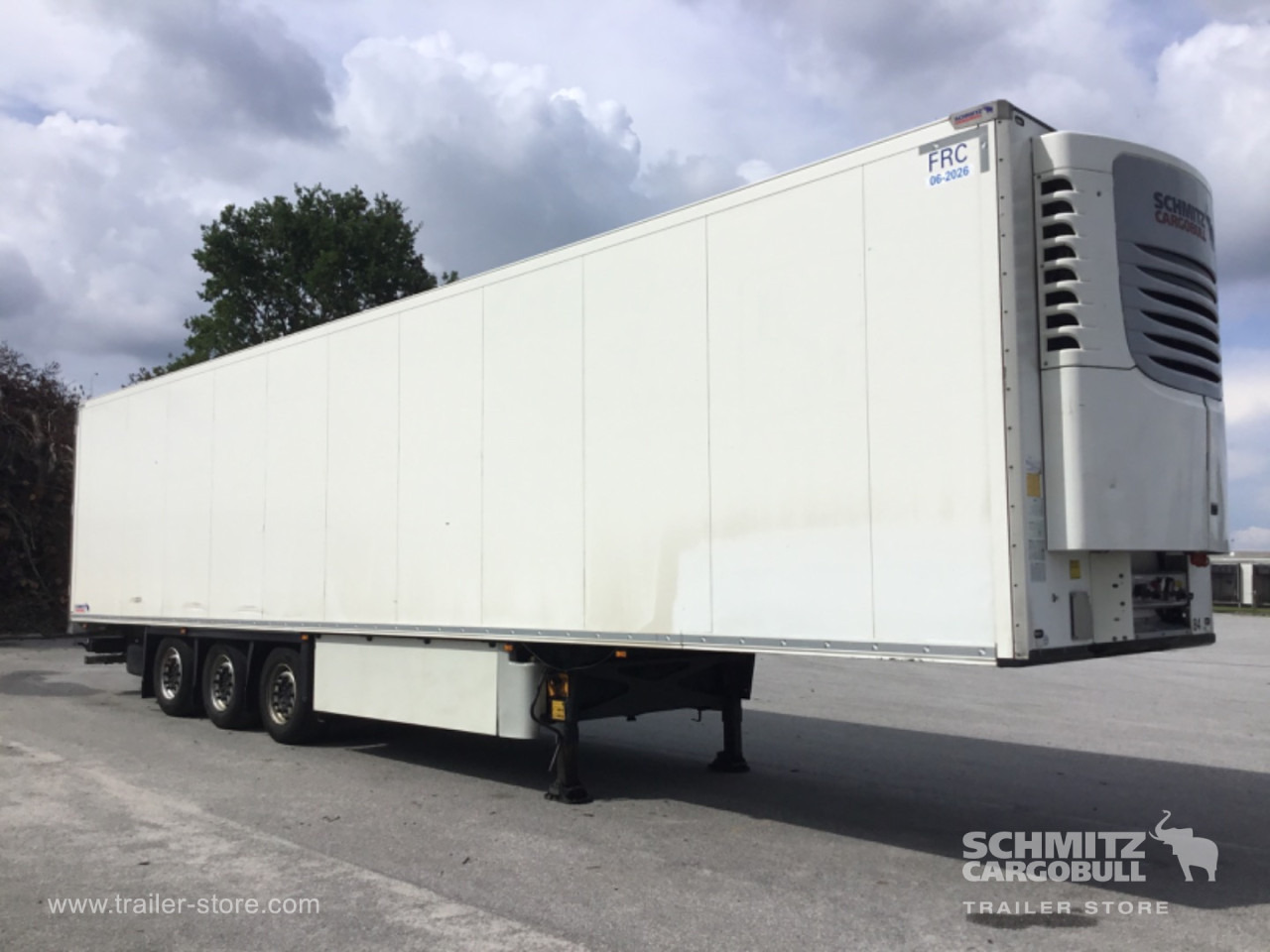 SCHMITZ Reefer Meat hanging system - Isothermal semi-trailer: picture 1 SCHMITZ Reefer Meat hanging system - Isothermal semi-trailer: picture 1
