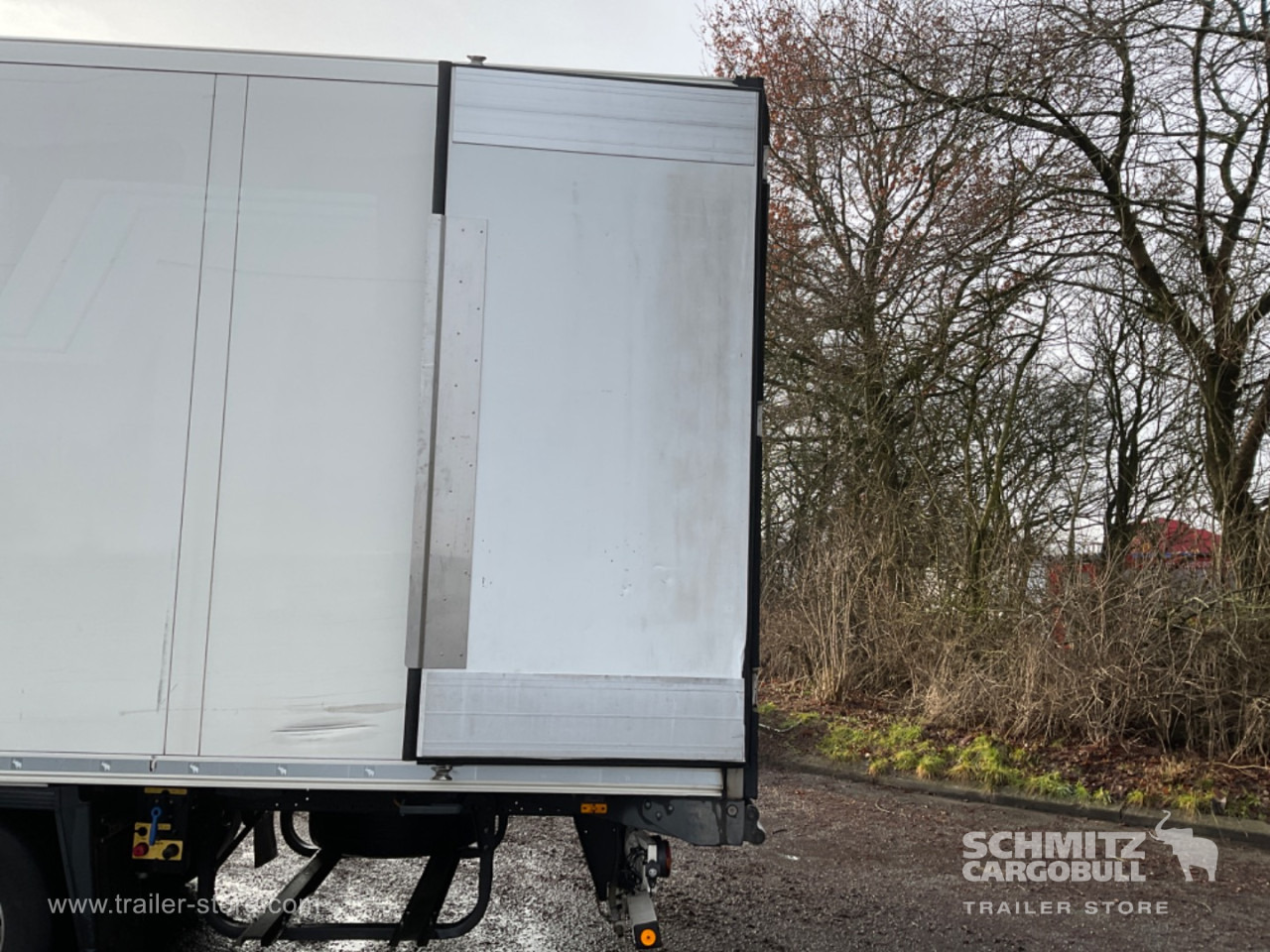 Isothermal semi-trailer SCHMITZ Reefer Multitemp Double deck: picture 14