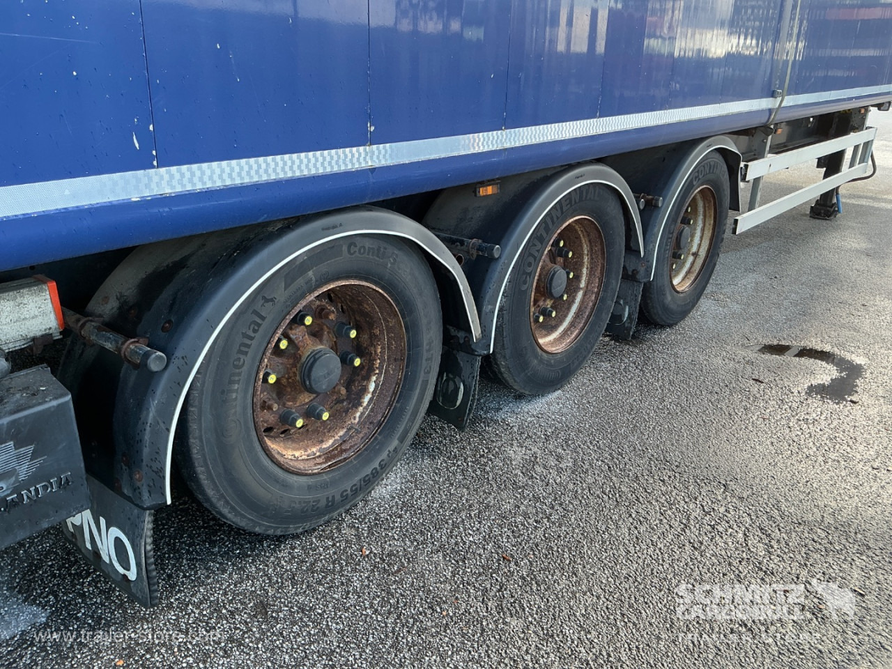 Walking-floor Standard Taillift - Walking floor semi-trailer: picture 2 Walking-floor Standard Taillift - Walking floor semi-trailer: picture 2