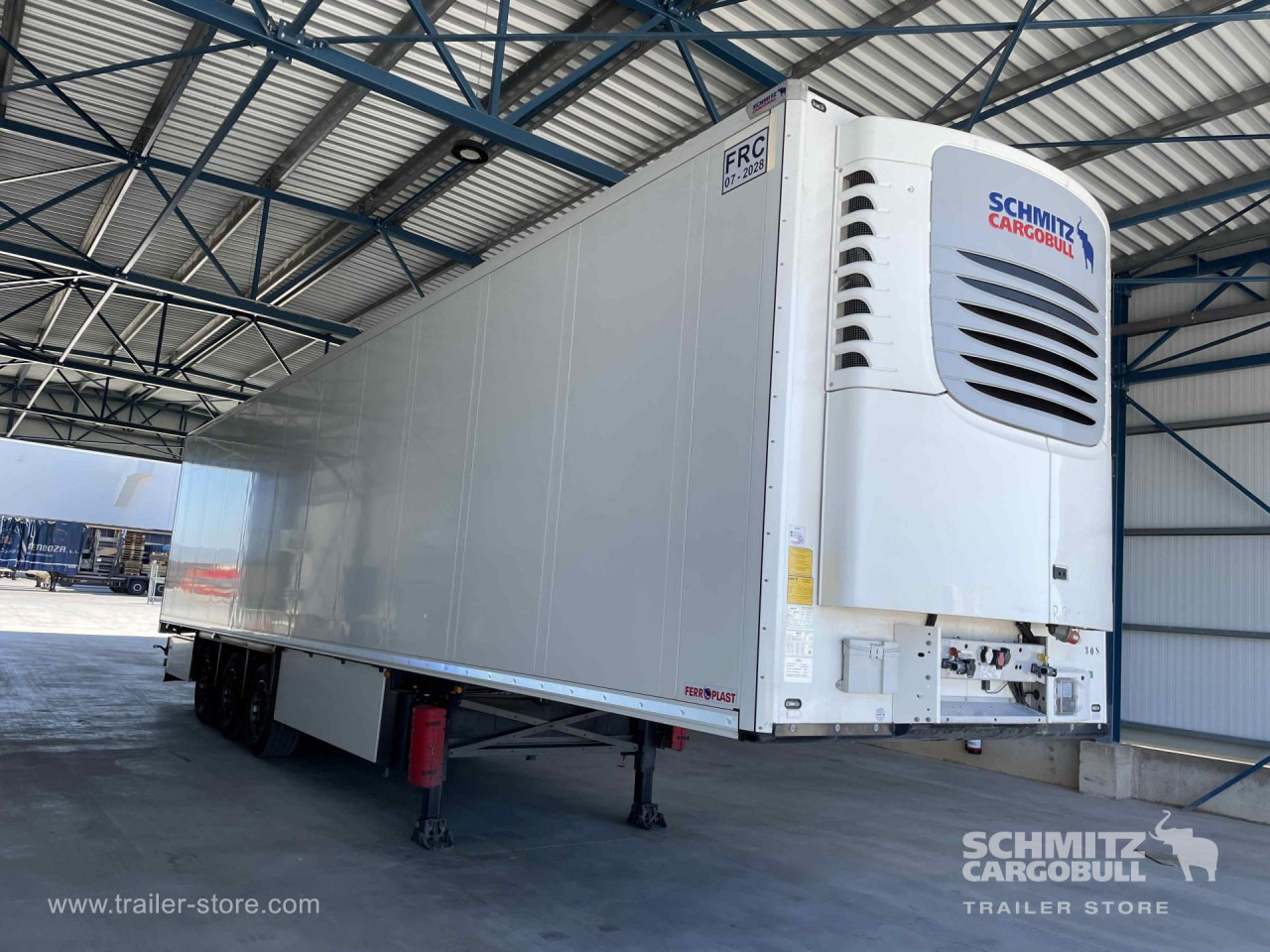 SCHMITZ Semiremolque Frigo Standard - Isothermal semi-trailer: picture 1 SCHMITZ Semiremolque Frigo Standard - Isothermal semi-trailer: picture 1