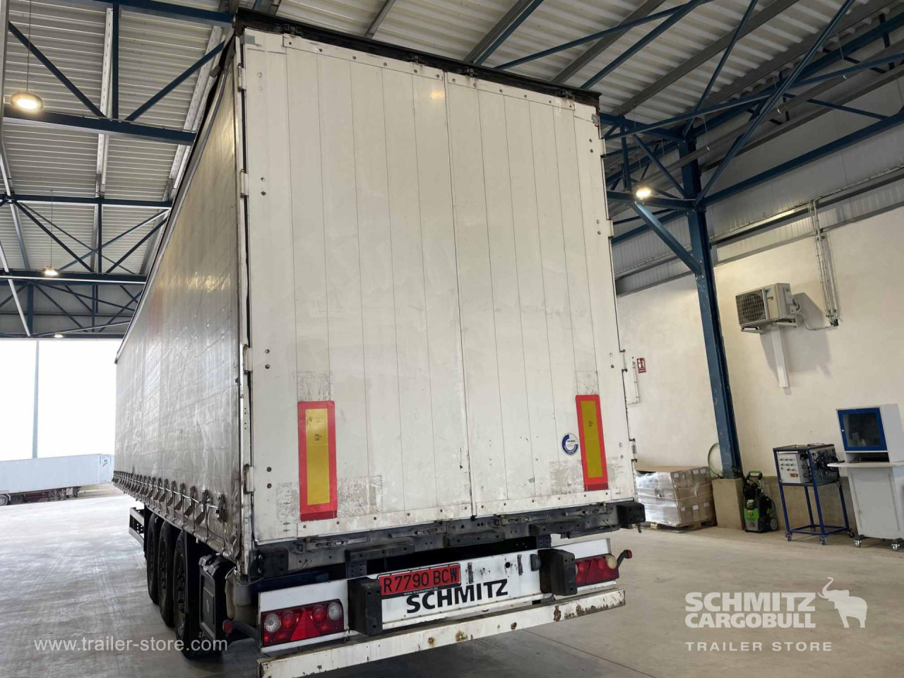 SCHMITZ Semiremolque Lona Standard - Curtainsider semi-trailer: picture 4 SCHMITZ Semiremolque Lona Standard - Curtainsider semi-trailer: picture 4