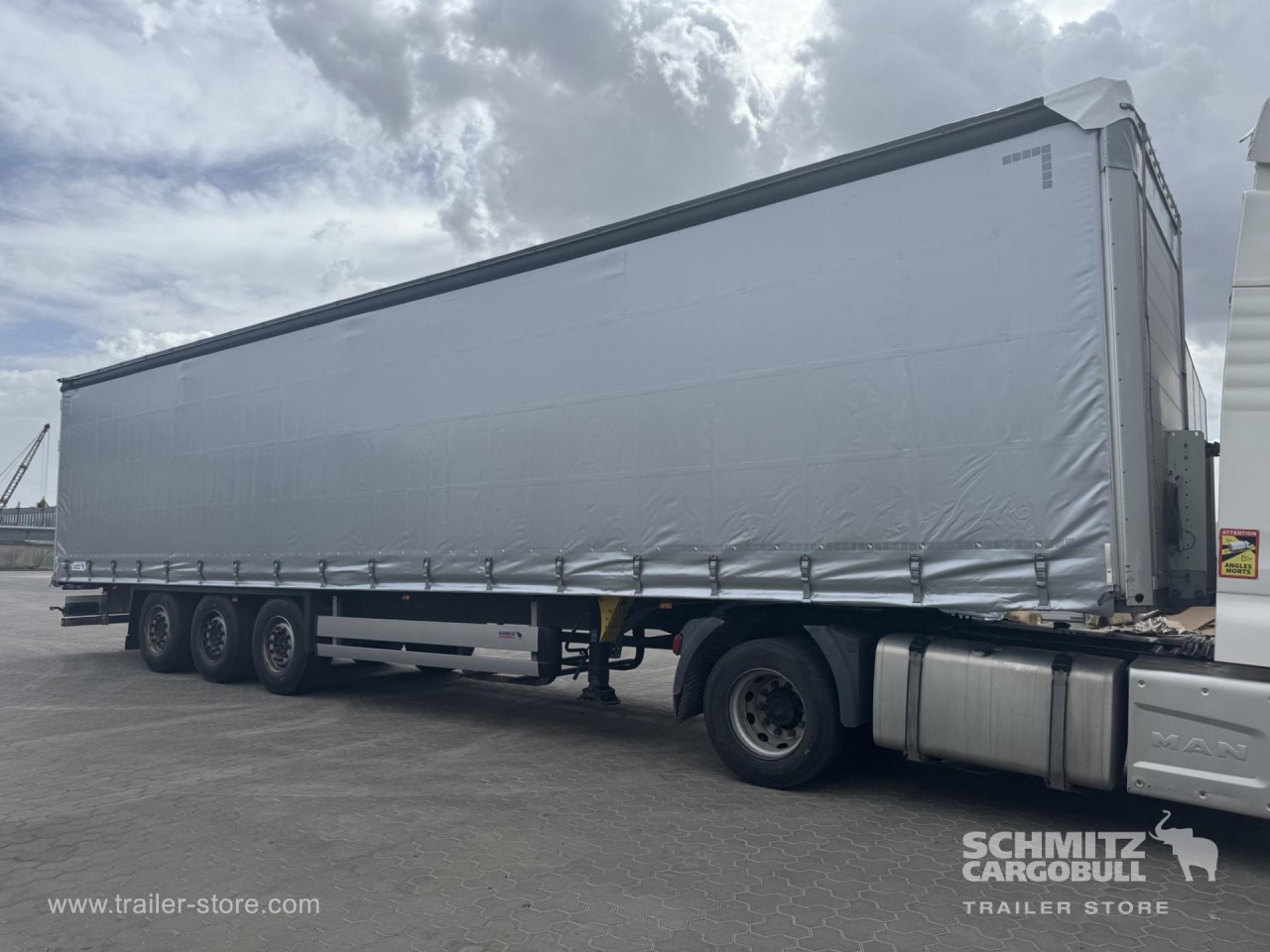 SCHMITZ Curtainsider Standard - Curtainsider semi-trailer: picture 1 SCHMITZ Curtainsider Standard - Curtainsider semi-trailer: picture 1