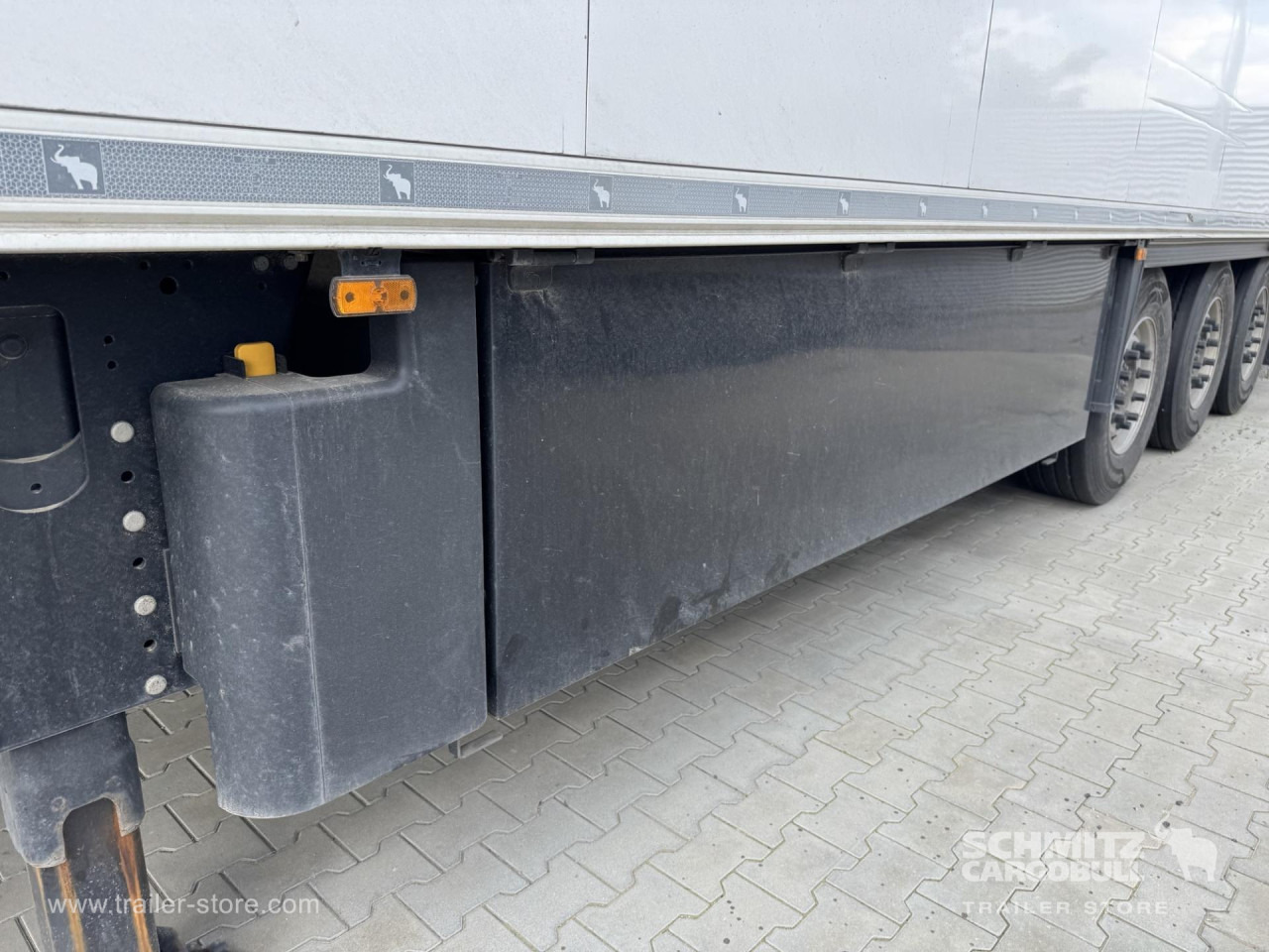SCHMITZ Reefer Standard Double deck - Isothermal semi-trailer: picture 4 SCHMITZ Reefer Standard Double deck - Isothermal semi-trailer: picture 4