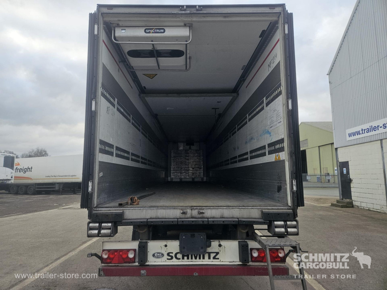 Isothermal semi-trailer SCHMITZ Reefer Multitemp: picture 9