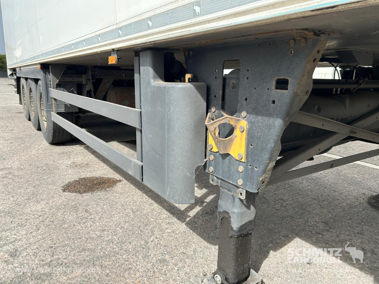 SCHMITZ Reefer Standard - Isothermal semi-trailer: picture 5 SCHMITZ Reefer Standard - Isothermal semi-trailer: picture 5