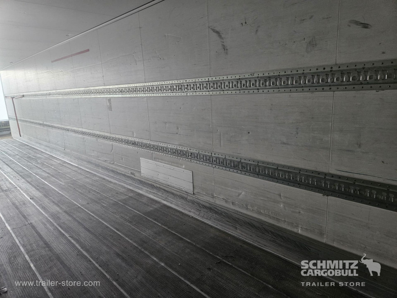 SCHMITZ Reefer Standard - Isothermal semi-trailer: picture 3 SCHMITZ Reefer Standard - Isothermal semi-trailer: picture 3