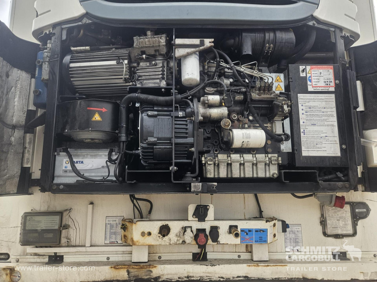 SCHMITZ Reefer Standard - Isothermal semi-trailer: picture 2 SCHMITZ Reefer Standard - Isothermal semi-trailer: picture 2