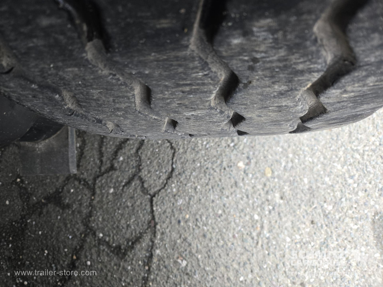 SCHMITZ Curtainsider Varios - Curtainsider semi-trailer: picture 5 SCHMITZ Curtainsider Varios - Curtainsider semi-trailer: picture 5