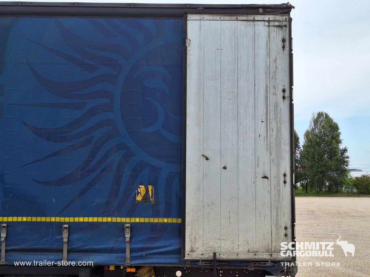 SCHMITZ Curtainsider Mega - Curtainsider semi-trailer: picture 3 SCHMITZ Curtainsider Mega - Curtainsider semi-trailer: picture 3
