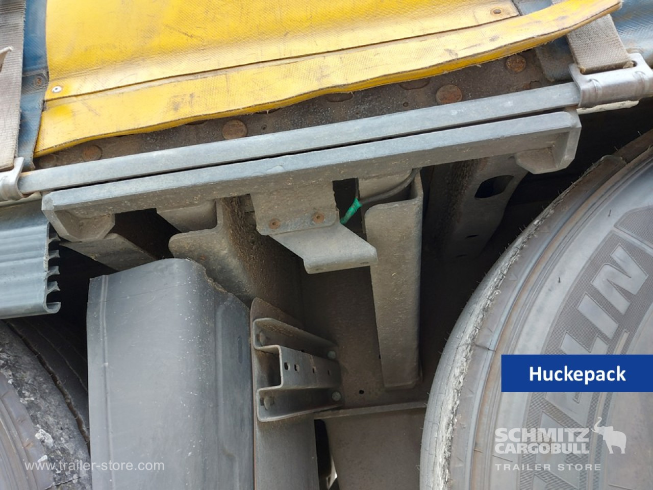 SCHMITZ Curtainsider Mega - Curtainsider semi-trailer: picture 3 SCHMITZ Curtainsider Mega - Curtainsider semi-trailer: picture 3