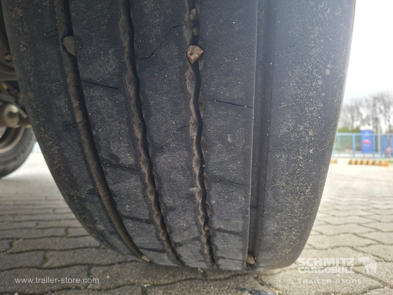 SCHMITZ Tipper Alu-square sided body - Tipper semi-trailer: picture 5 SCHMITZ Tipper Alu-square sided body - Tipper semi-trailer: picture 5