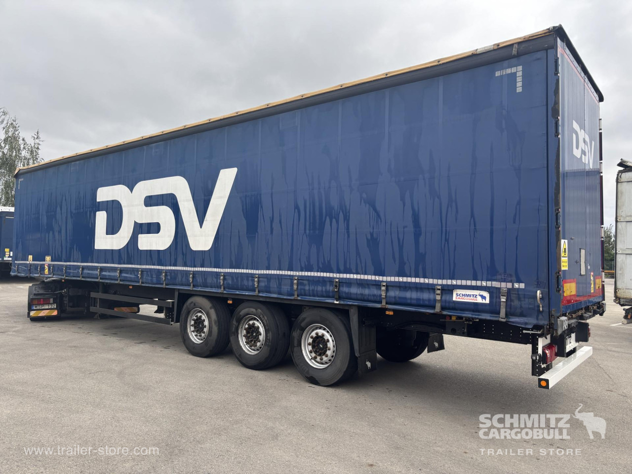 SCHMITZ Curtainsider Standard - Curtainsider semi-trailer: picture 4 SCHMITZ Curtainsider Standard - Curtainsider semi-trailer: picture 4