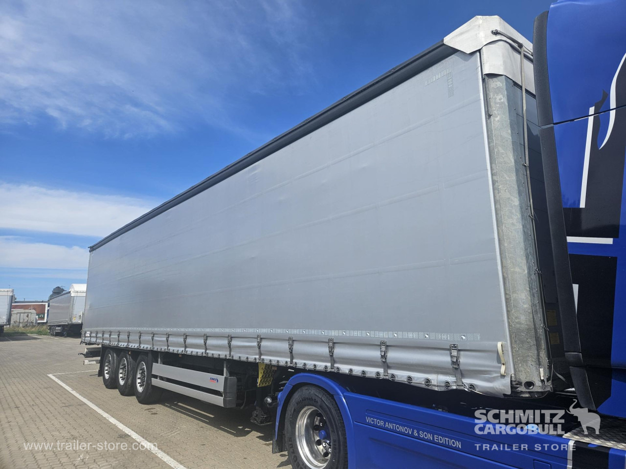 SCHMITZ Curtainsider Standard - Curtainsider semi-trailer: picture 4 SCHMITZ Curtainsider Standard - Curtainsider semi-trailer: picture 4