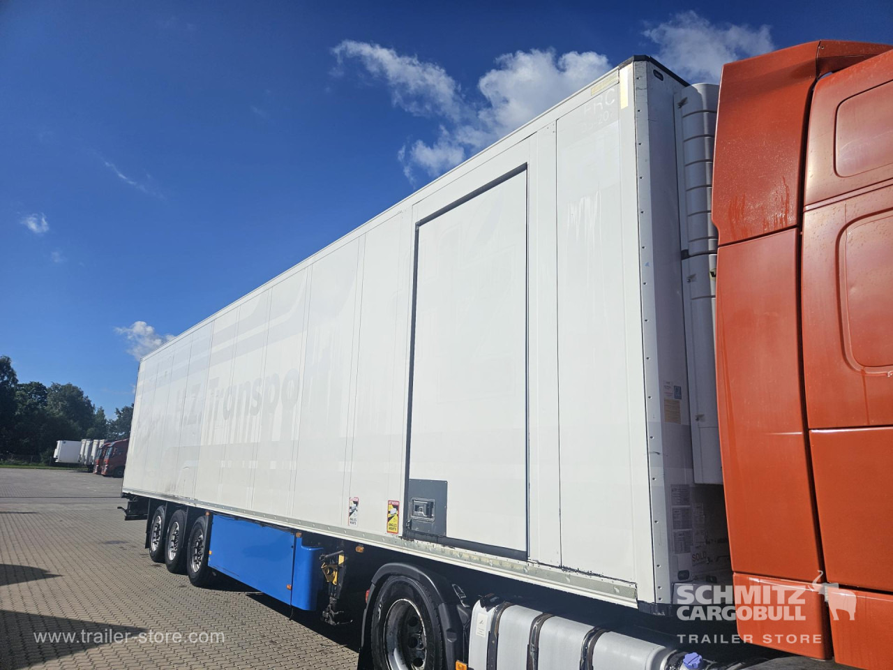 SCHMITZ Reefer Multitemp - Isothermal semi-trailer: picture 4 SCHMITZ Reefer Multitemp - Isothermal semi-trailer: picture 4