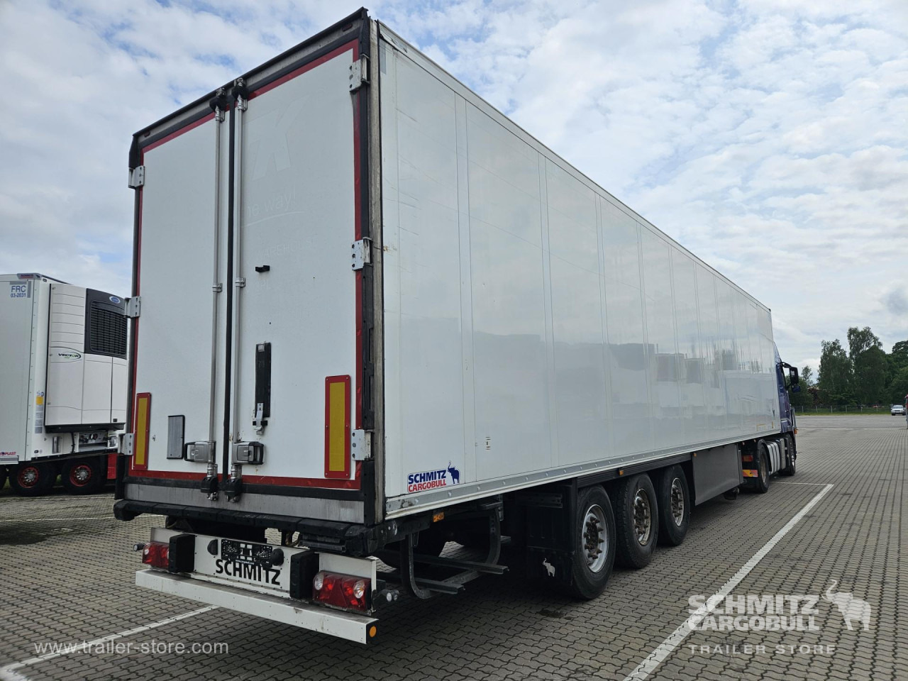 SCHMITZ Reefer Standard Double deck - Isothermal semi-trailer: picture 1 SCHMITZ Reefer Standard Double deck - Isothermal semi-trailer: picture 1