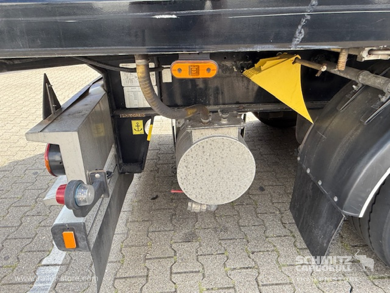 EKERI Oplegger Vries Vouw wand Double deck - Isothermal semi-trailer: picture 5 EKERI Oplegger Vries Vouw wand Double deck - Isothermal semi-trailer: picture 5