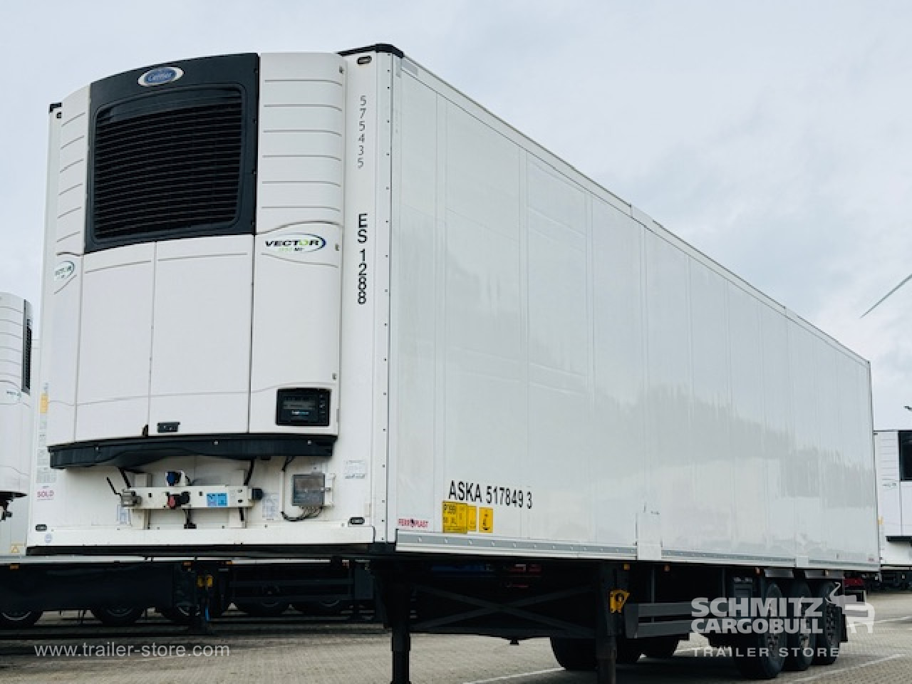 SCHMITZ Oplegger Vries Multitemp Double deck - Isothermal semi-trailer: picture 1 SCHMITZ Oplegger Vries Multitemp Double deck - Isothermal semi-trailer: picture 1