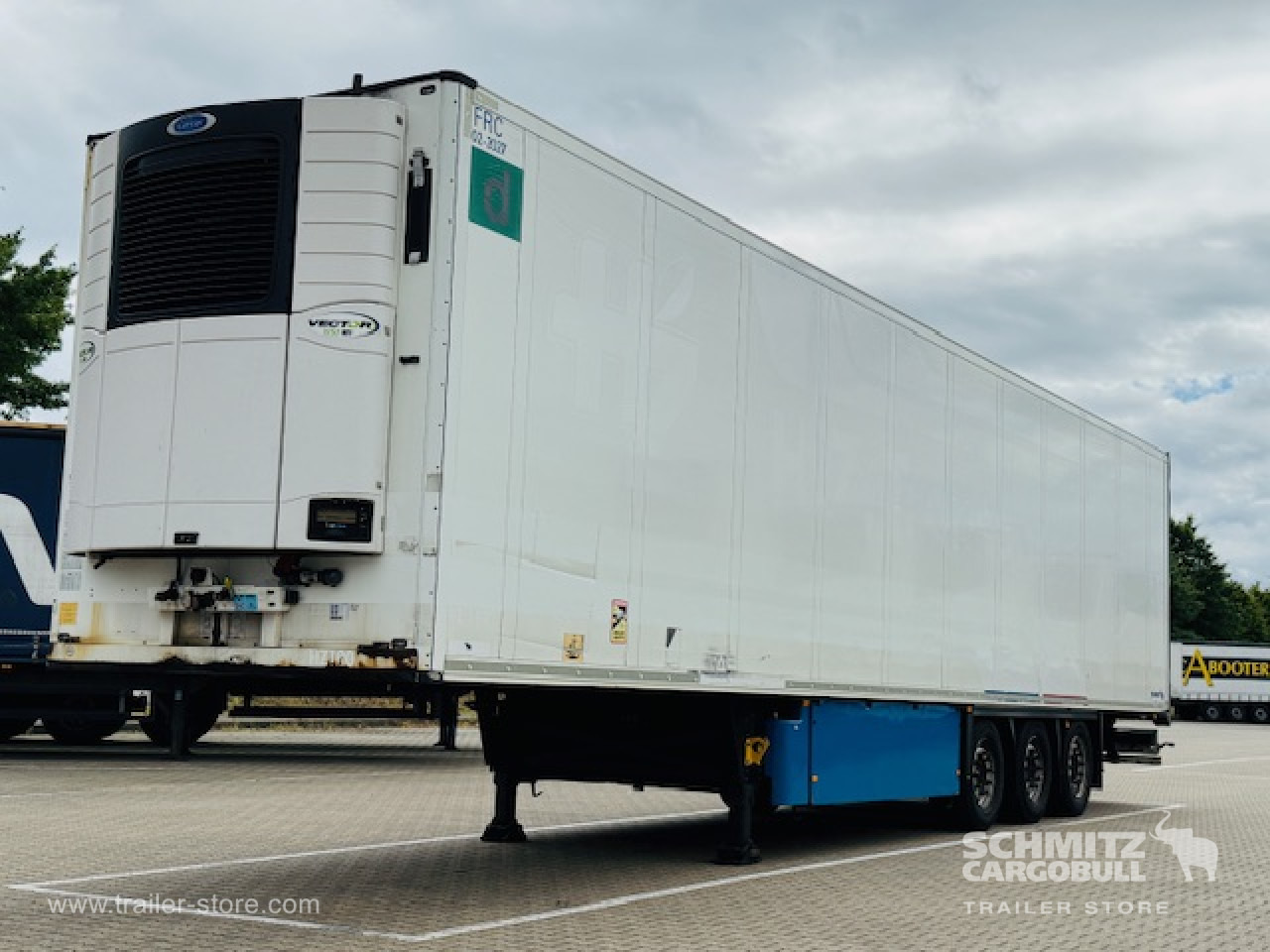 SCHMITZ Oplegger Vries Multitemp - Isothermal semi-trailer: picture 1 SCHMITZ Oplegger Vries Multitemp - Isothermal semi-trailer: picture 1
