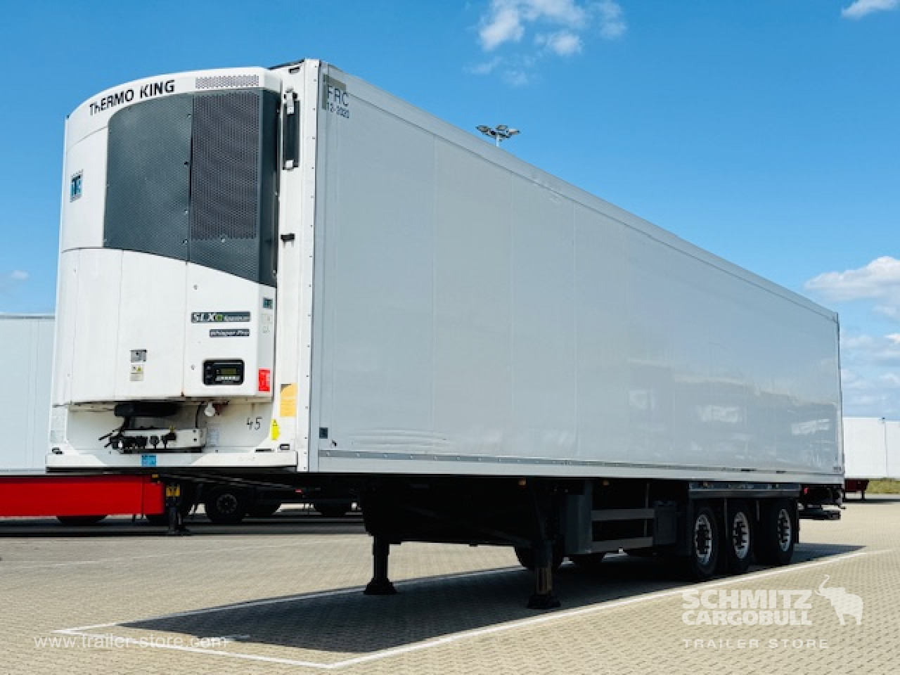 SCHMITZ Oplegger Vries Multitemp Taillift - Isothermal semi-trailer: picture 1 SCHMITZ Oplegger Vries Multitemp Taillift - Isothermal semi-trailer: picture 1