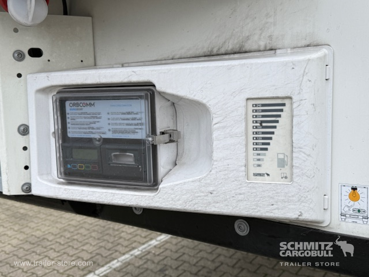 SCHMITZ Oplegger Vries Standard Double deck - Isothermal semi-trailer: picture 2 SCHMITZ Oplegger Vries Standard Double deck - Isothermal semi-trailer: picture 2